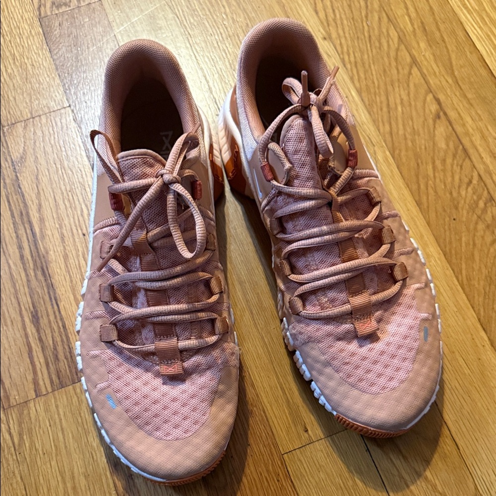 Nike Metcon Women's Athletic Shoes